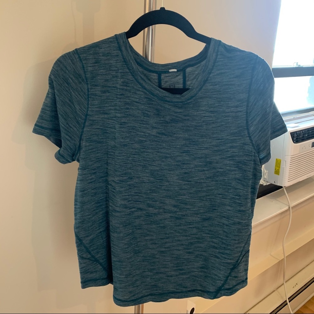 Lululemon Sculpt Tee